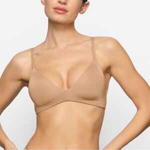 Wireless T-Shirt Bra 38C Ochre